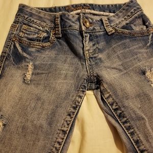 Amethyst size 1 designer junior distressed jeans